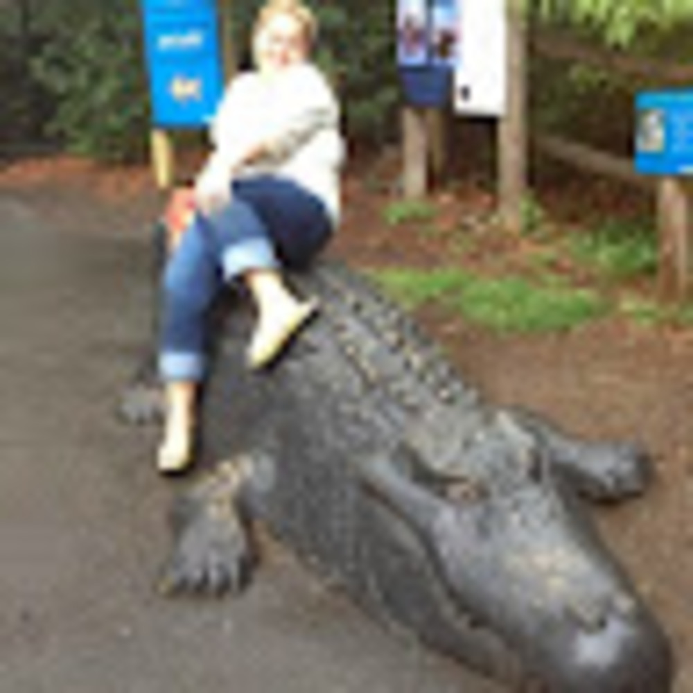 Meet your Posher, Robyn